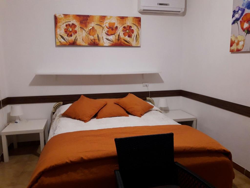 Albergo Ollolai Civitavecchia Exterior foto